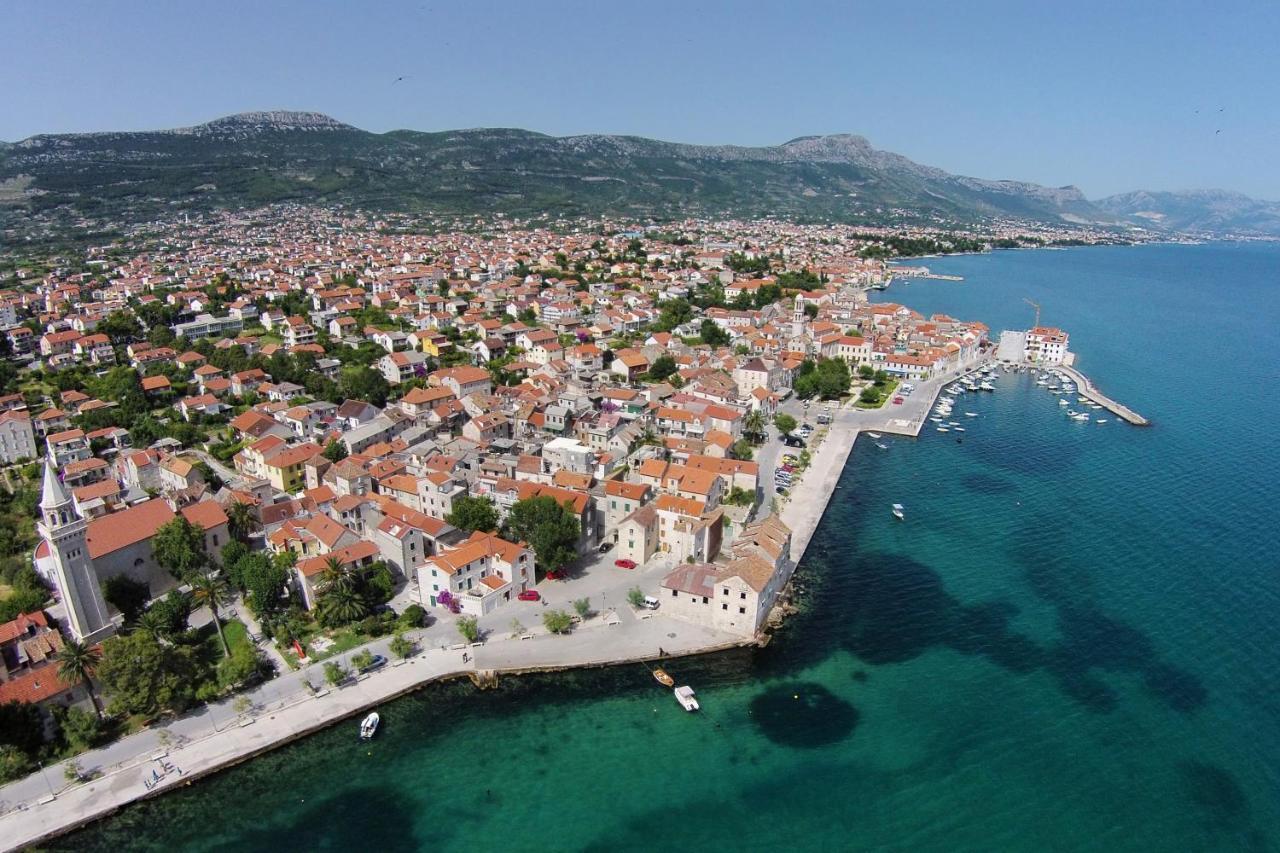 Apartments And Rooms With Parking Space Kastel Stafilic, Kastela - 18673 Luaran gambar